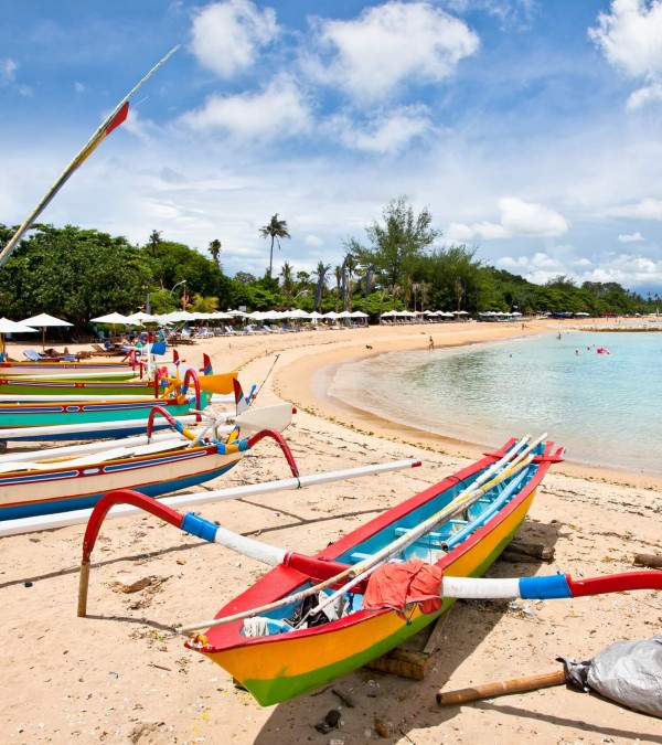 boten-sanur-strand-balitravel