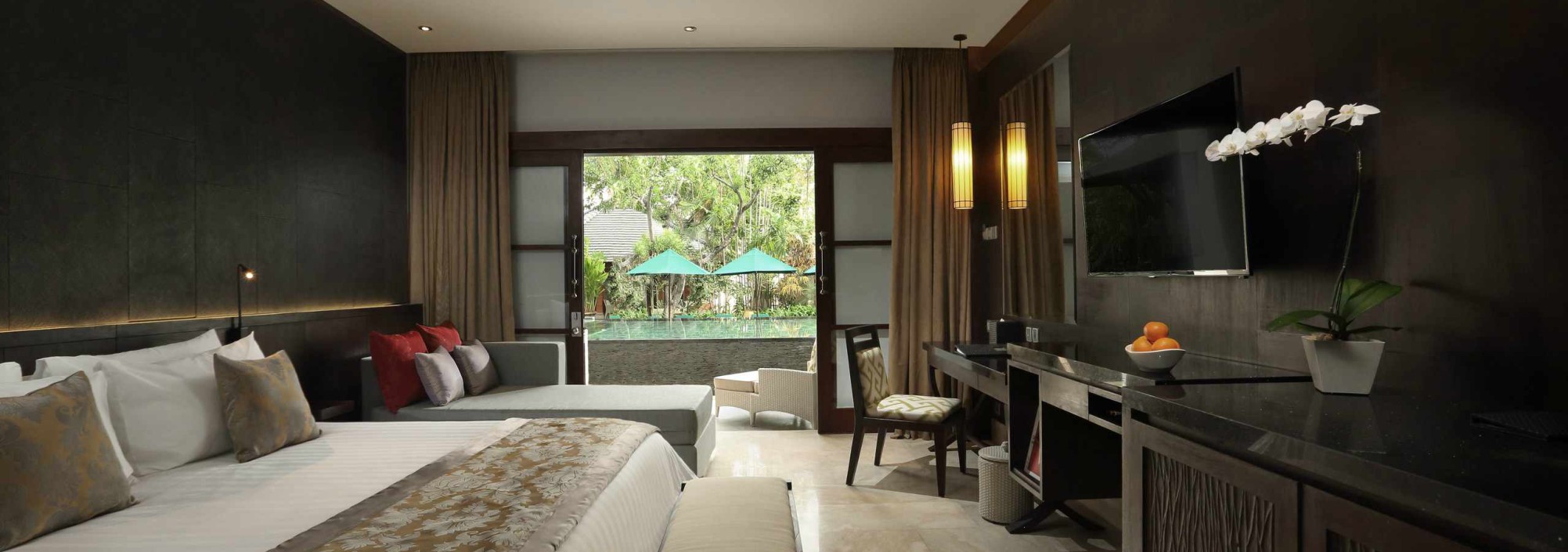 deluxe-puri-santrian-sanur-balitravel