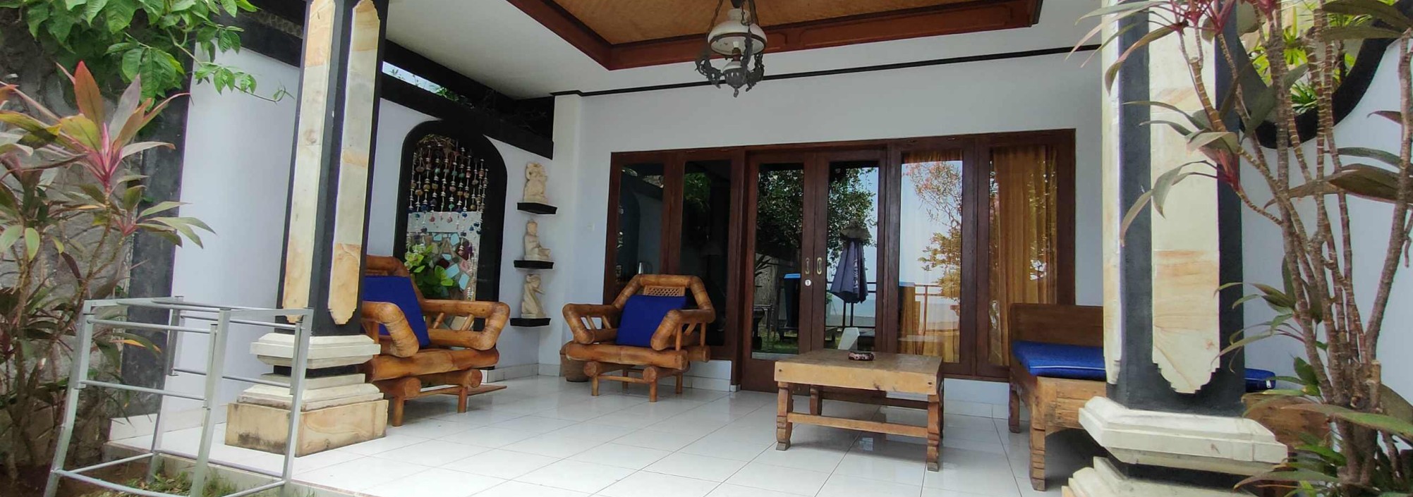 family-suite-adirama-beach-hotel-lovina-balitravel