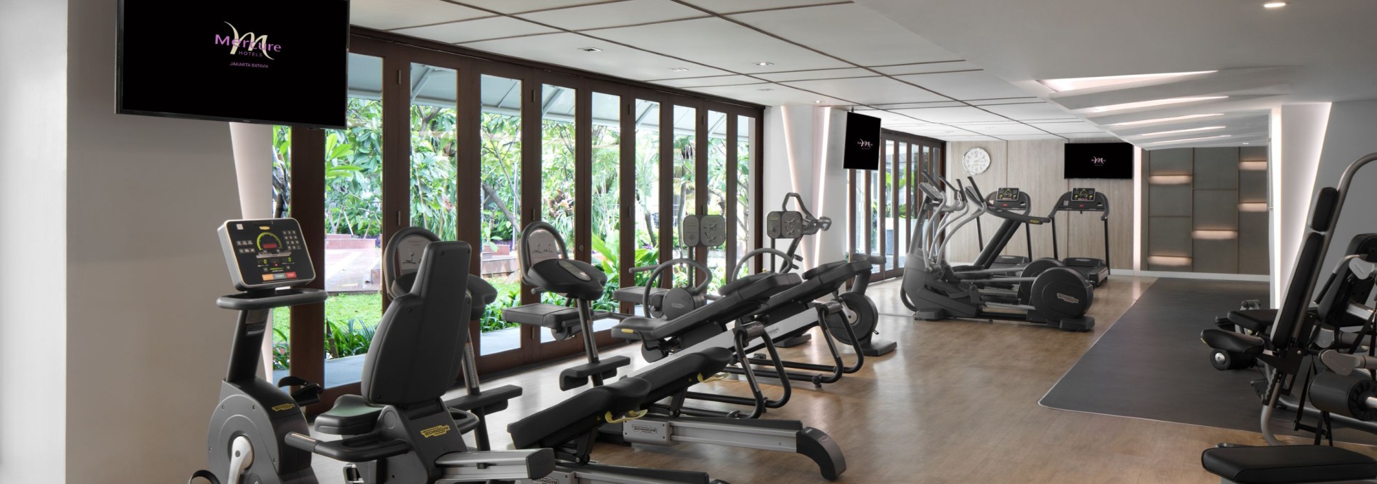 fitness-gym-mercure-jakarta-batavia-balitravel