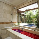 flower-bath-parigata-villas-resort-bali-travel