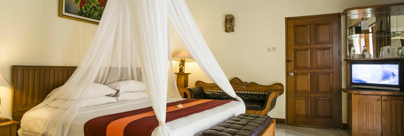 parigata-villas-deluxe-suite-villa-sanur-bali-travel