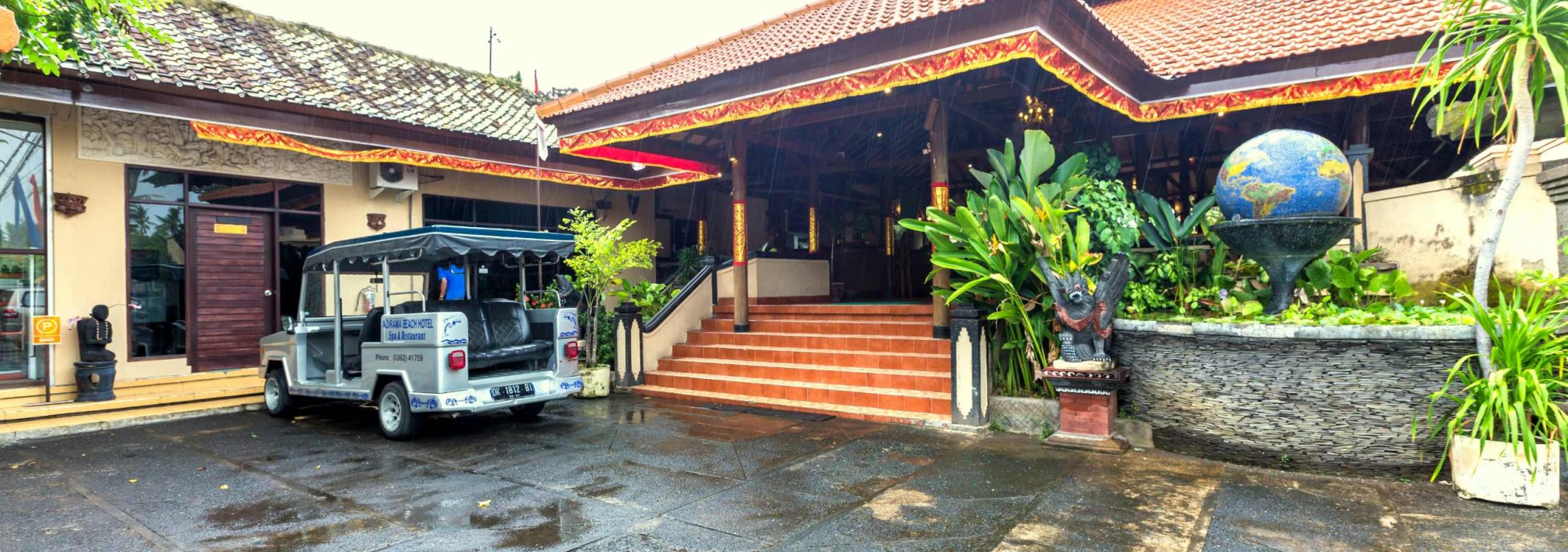 parking-adirama-beach-hotel-lovina-balitravel