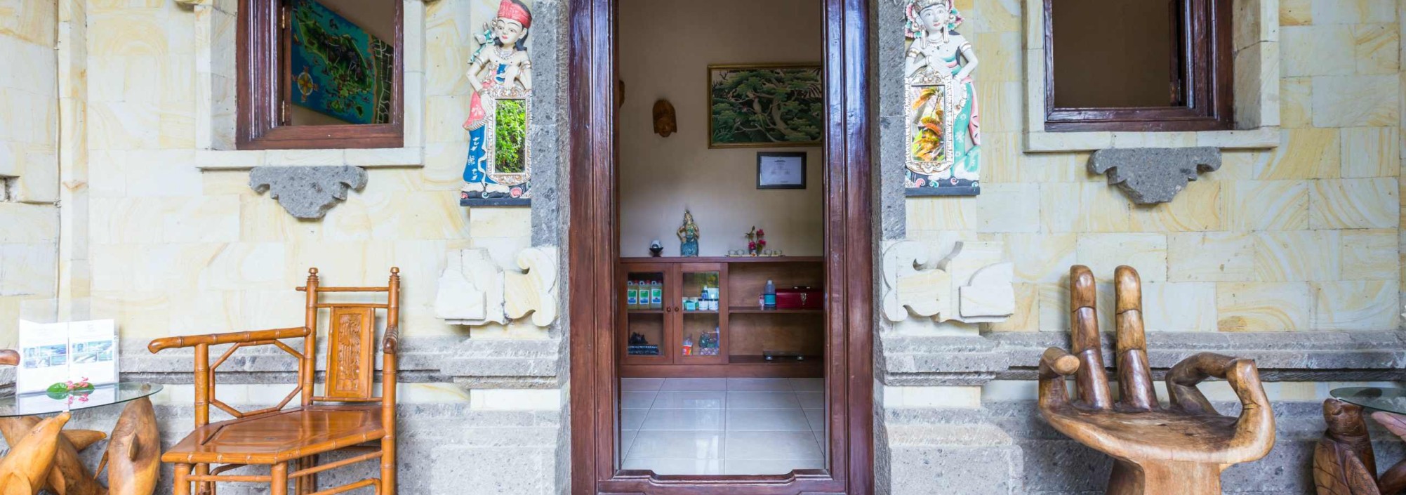 shinta-spa-adirama-beach-hotel-lovina-balitravel