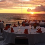 sunset-dining-holiday-resort-lombok