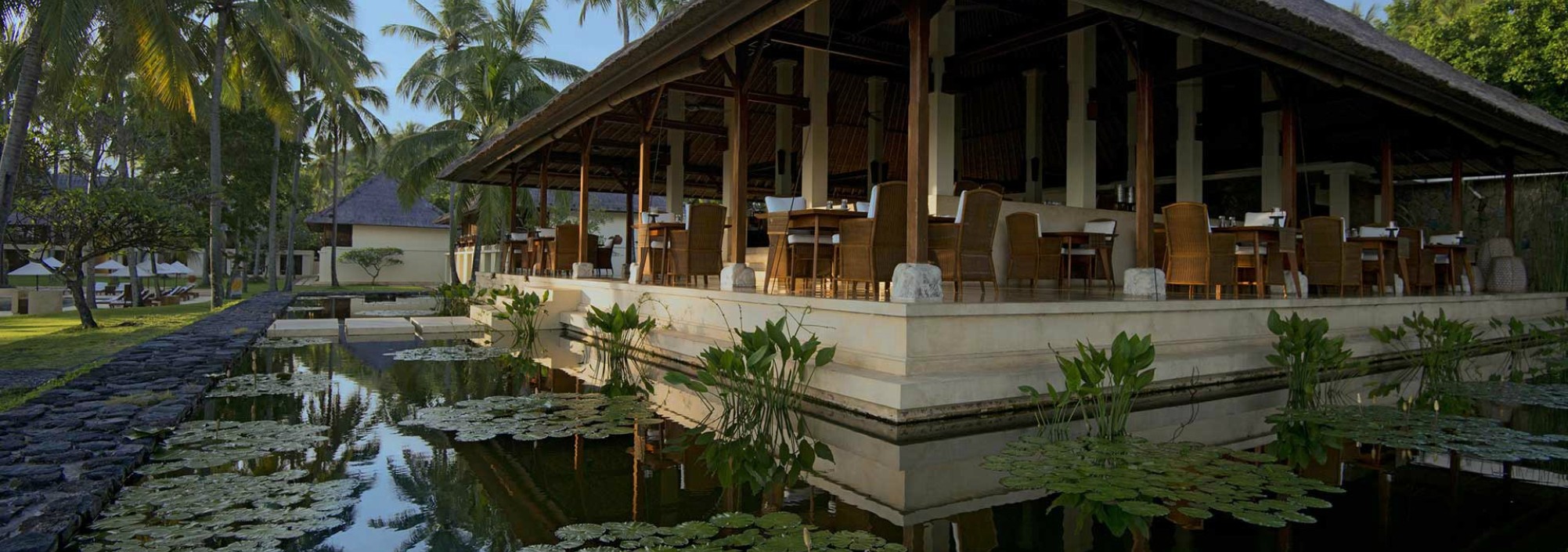 alila-manggis-seasalt-exterior