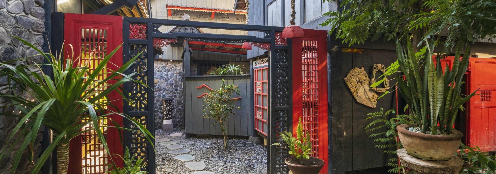 amed-lodge-balitravel