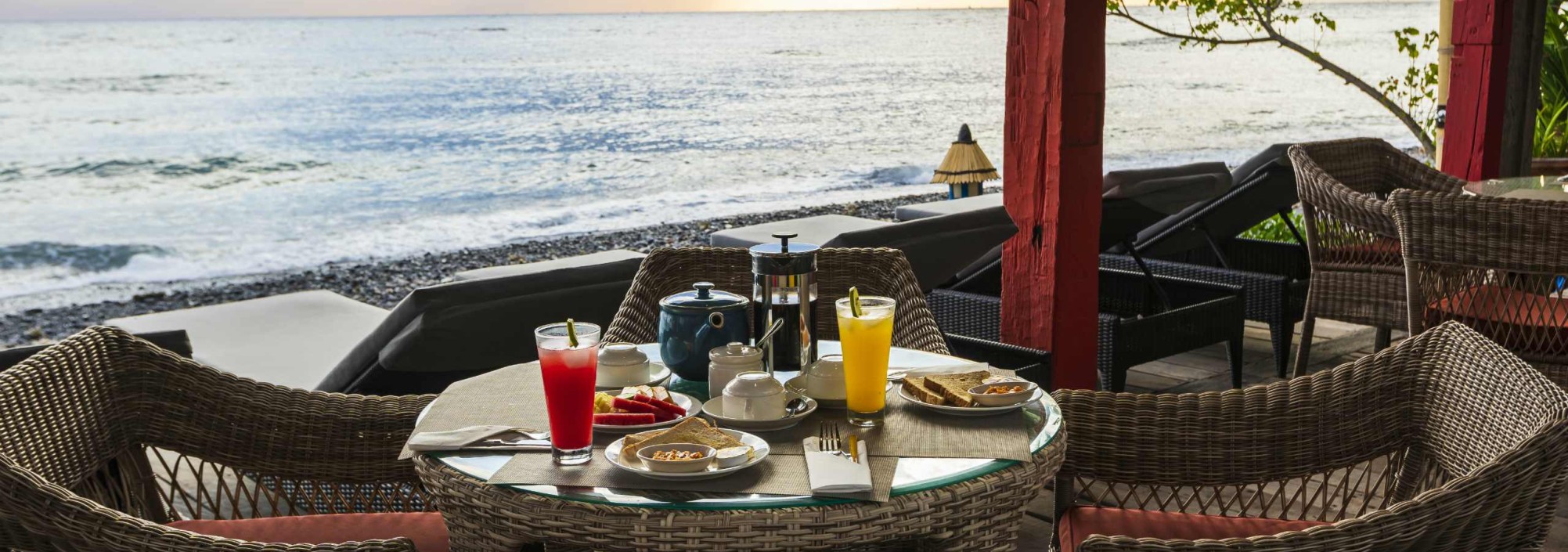 amed-lodge-ontbijt-balitravel