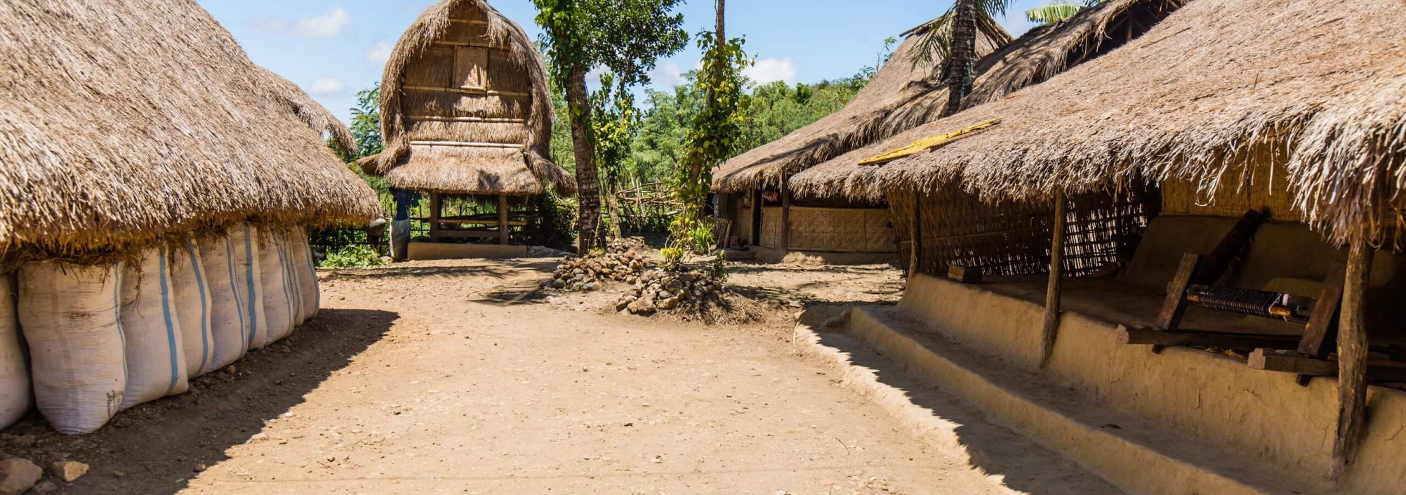 authentieke-sasakhuizen-lombok