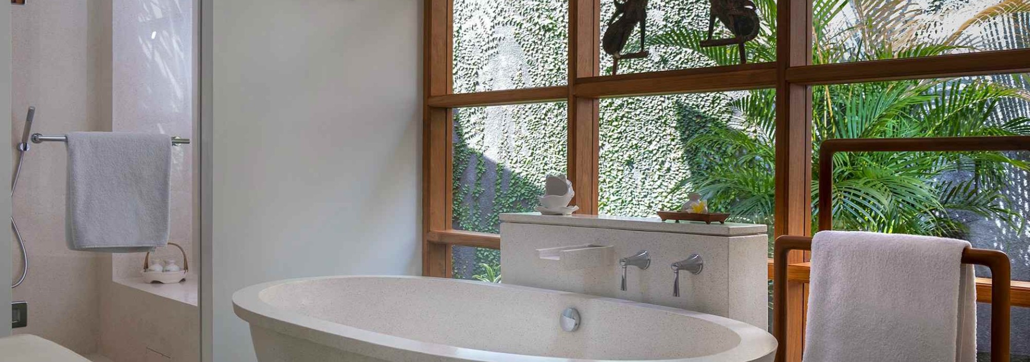 badkamer-bungalow-tandjung-sari-balitravel