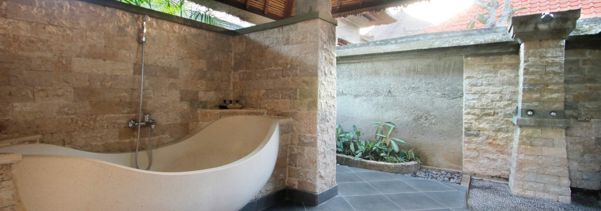 badkamer-santi-mandala-ubud-balitravel