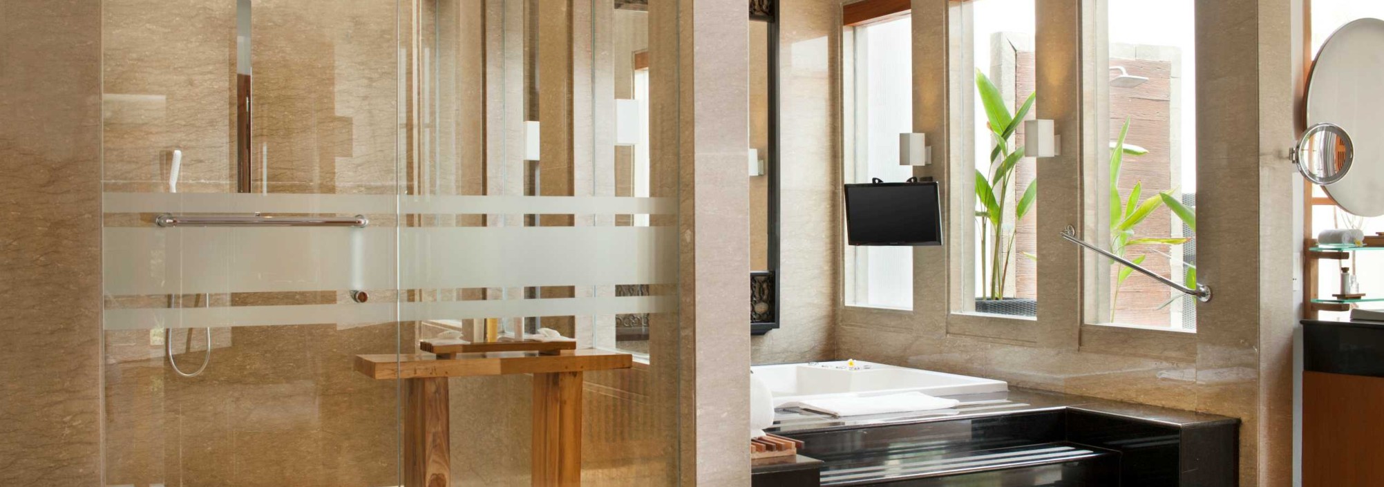 badkamer-spa-poolvilla-the-samaya-seminyak-balitravel