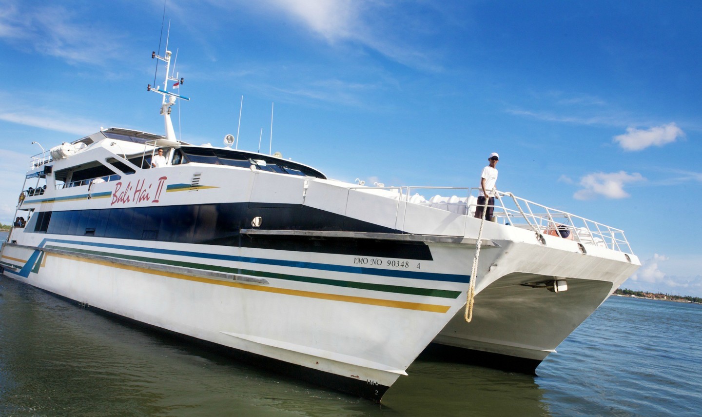 bali-hai-catamaran-1