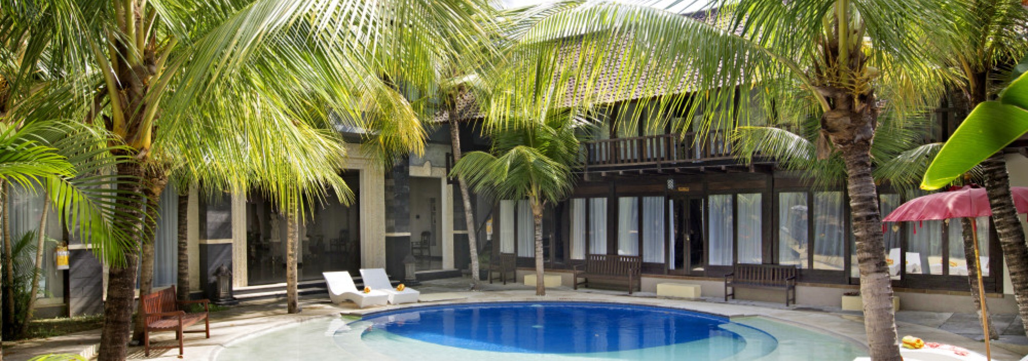 baliwood-resort-the-mansion-ubud-zwembad-balitravel-1