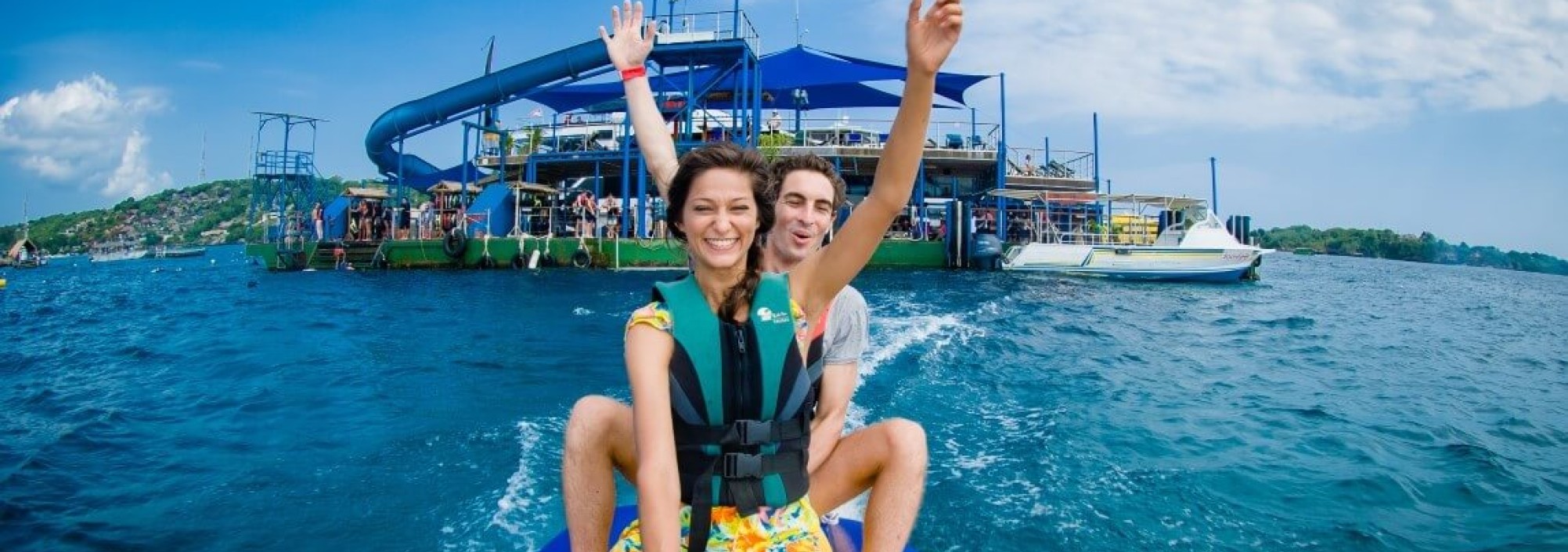 banana-boot-hai-tide-beach-resort-balitravel