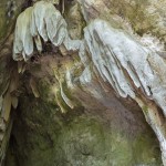 batu-cermin-cave-labuan-bajo