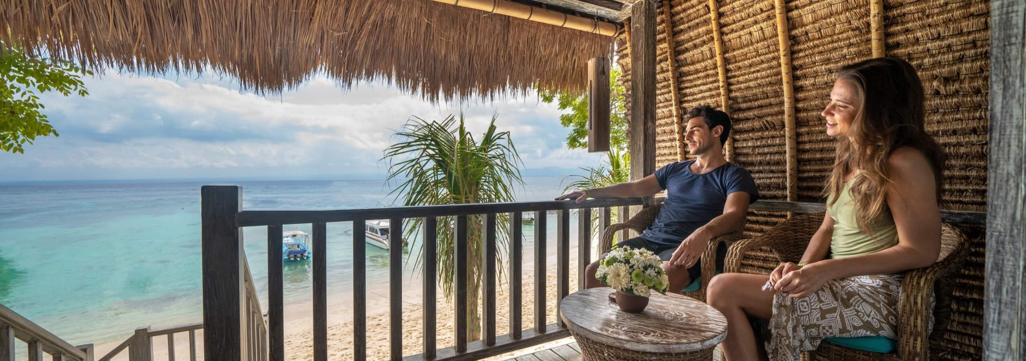 beach-front-lumbung-hai-tide-beach-resort-nusa-lembongan-bali-travel