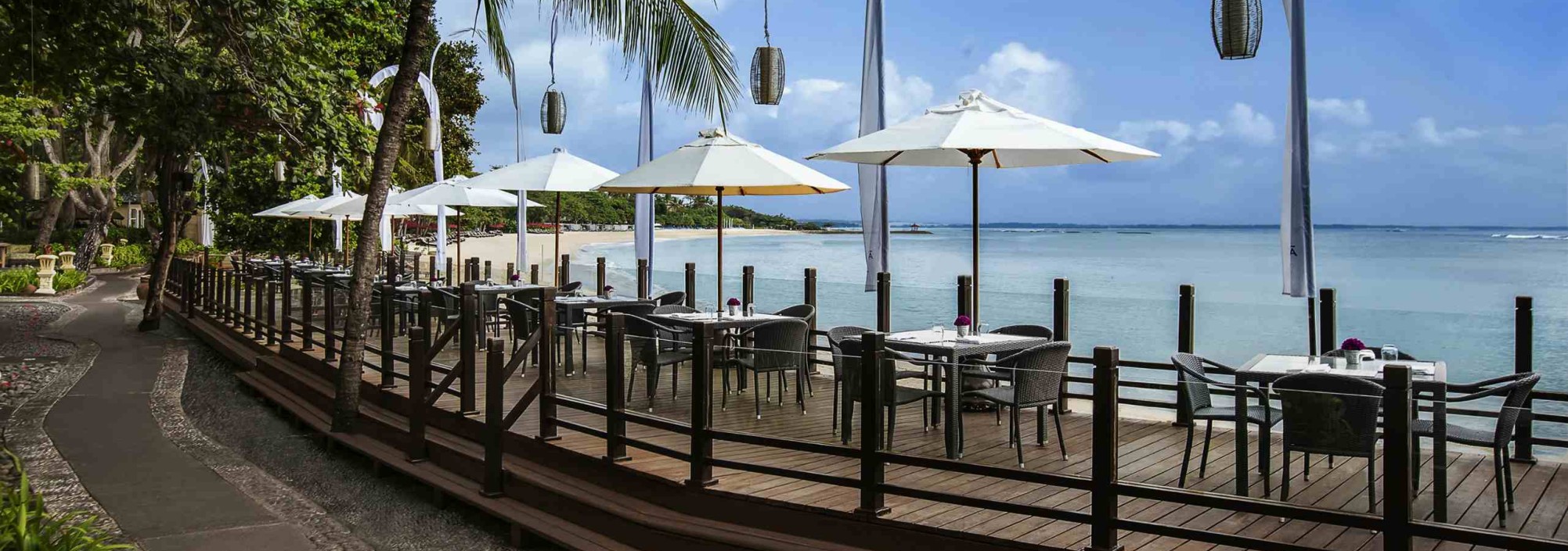 beach-restaurant-melia-bali-nusa-dua
