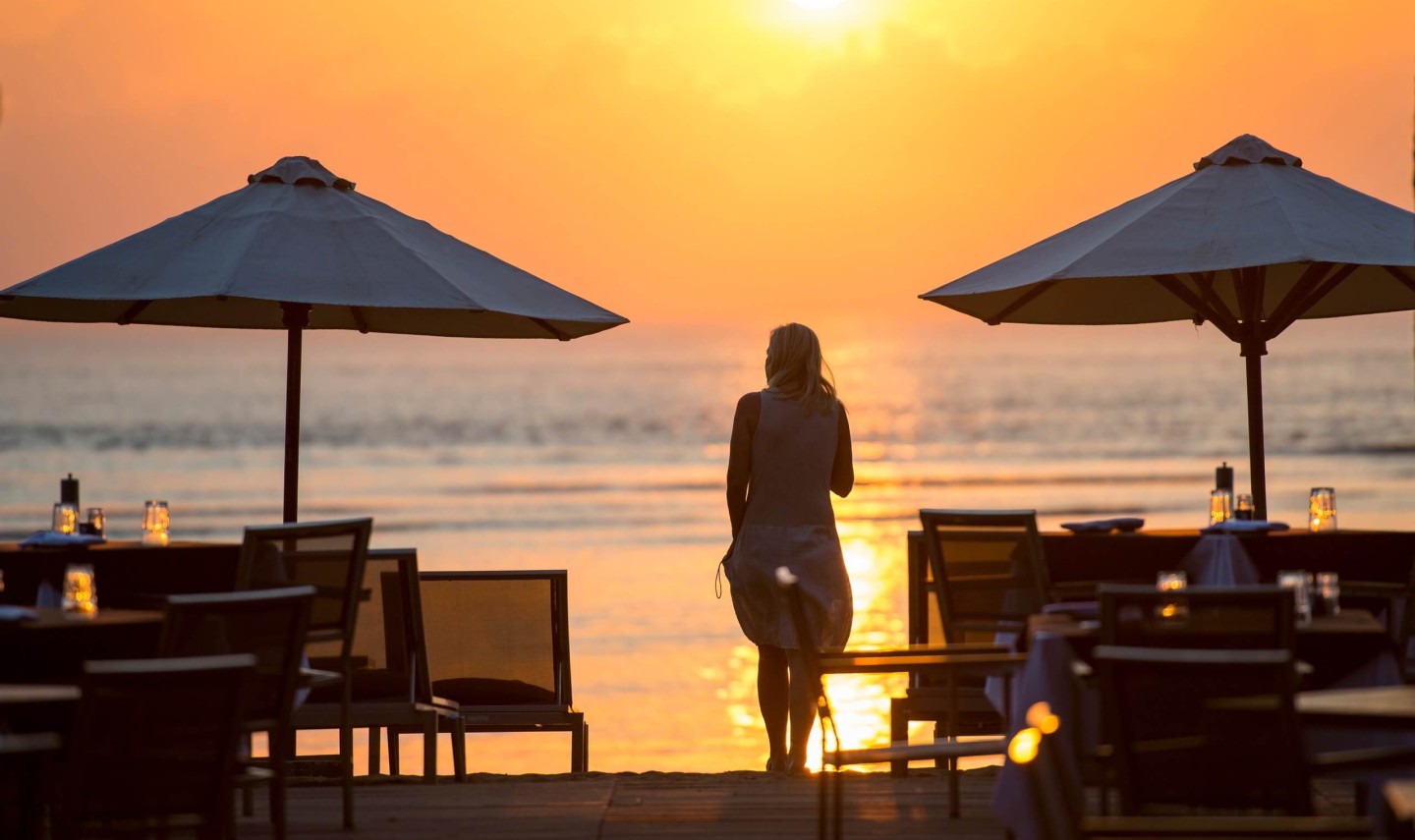 beachfront-restaurant-segara-village-balitravel