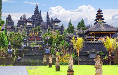 besakih-tempel-bali