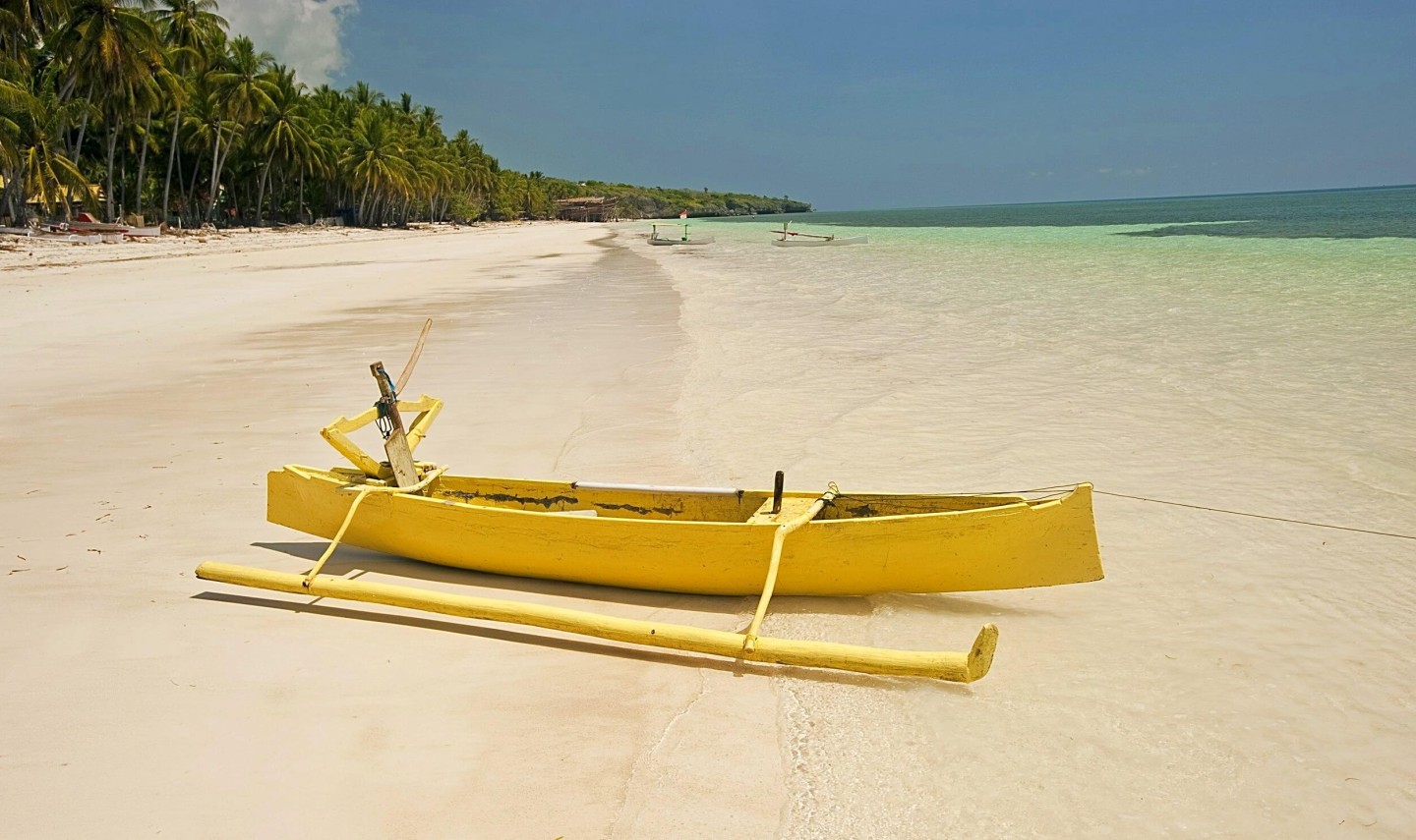 bira-beach-sulawesi-1
