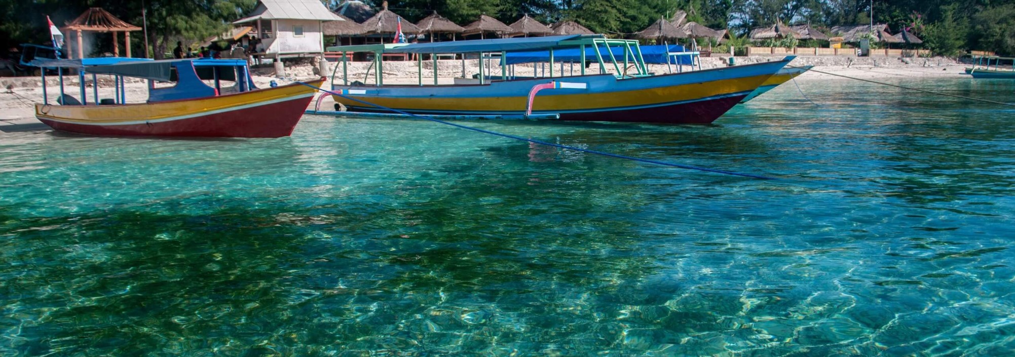 boten-strand-gili-air-lombok-balitravel