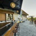 buitenbar-in-het-sense-canngu-beach-hotel-bali-travel