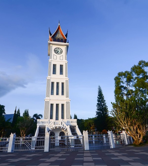bukittinggi-sumatra-balitravel-1