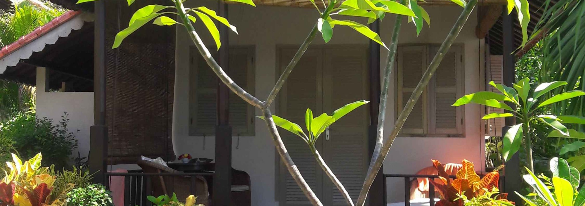 bungalow-kembali-beach-bungalows-amed-balitravel