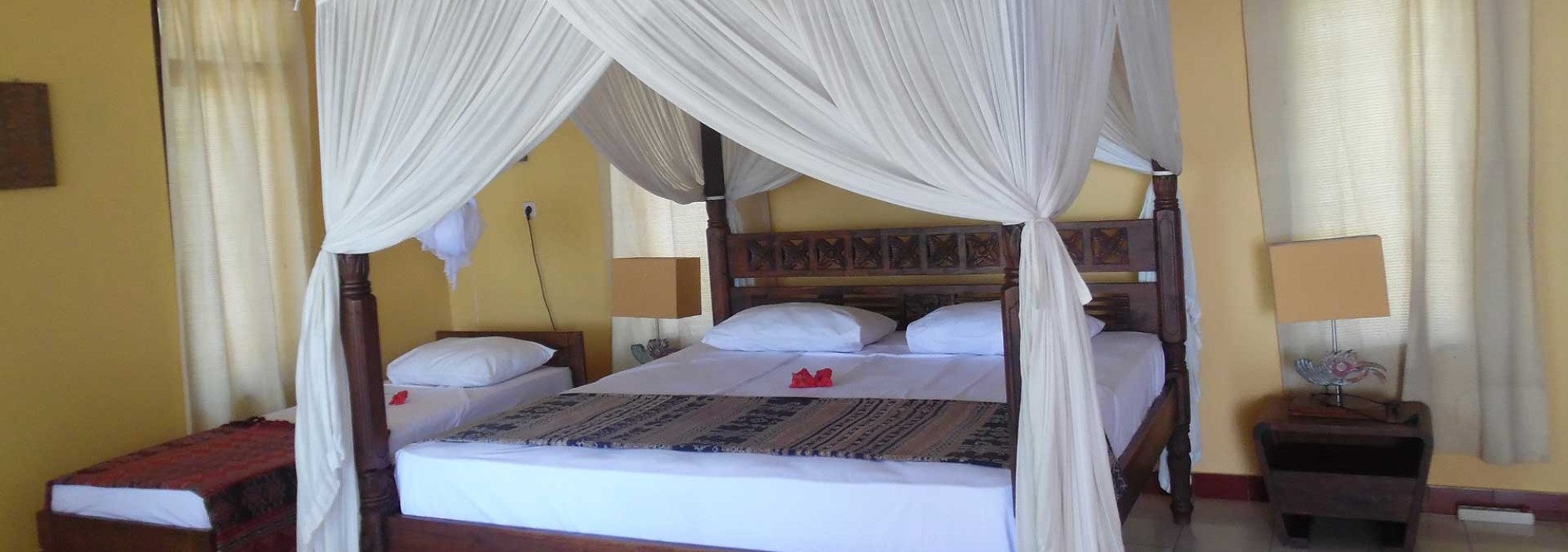 bungalow-sea-world-club-maumere-1