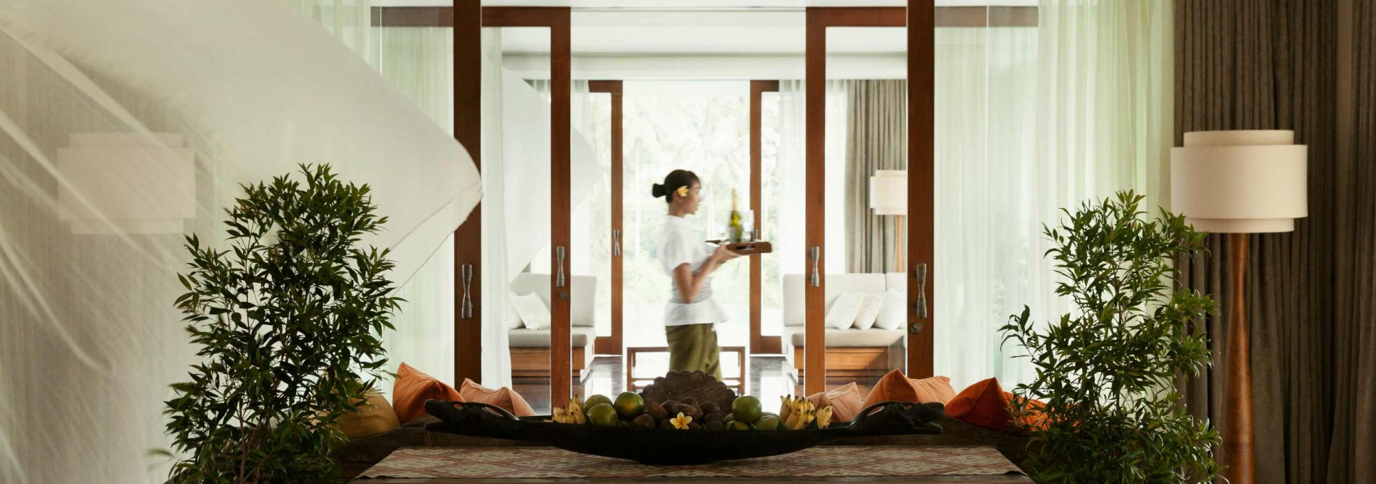 butler-service-kamandalu-ubud-balitravel