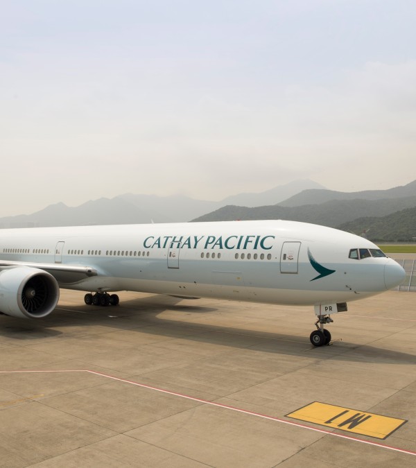 cathay-pacific-bali-travel-boeing-777