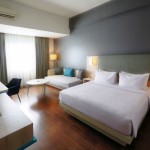 deluxe-queen-santika-bogor-balitravel
