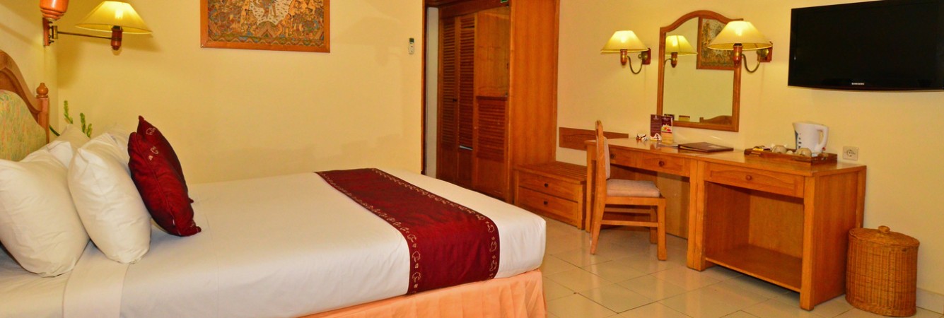 deluxe-room-inna-sindhu-hotel-balitravel