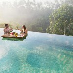 floating-breakfast-kamandalu-ubud-balitravel