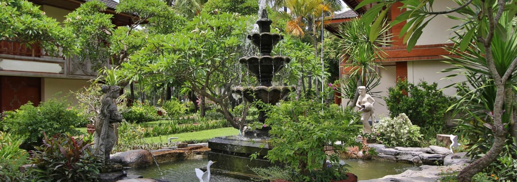 fontein-the-jayakarta-bali-beach-resort