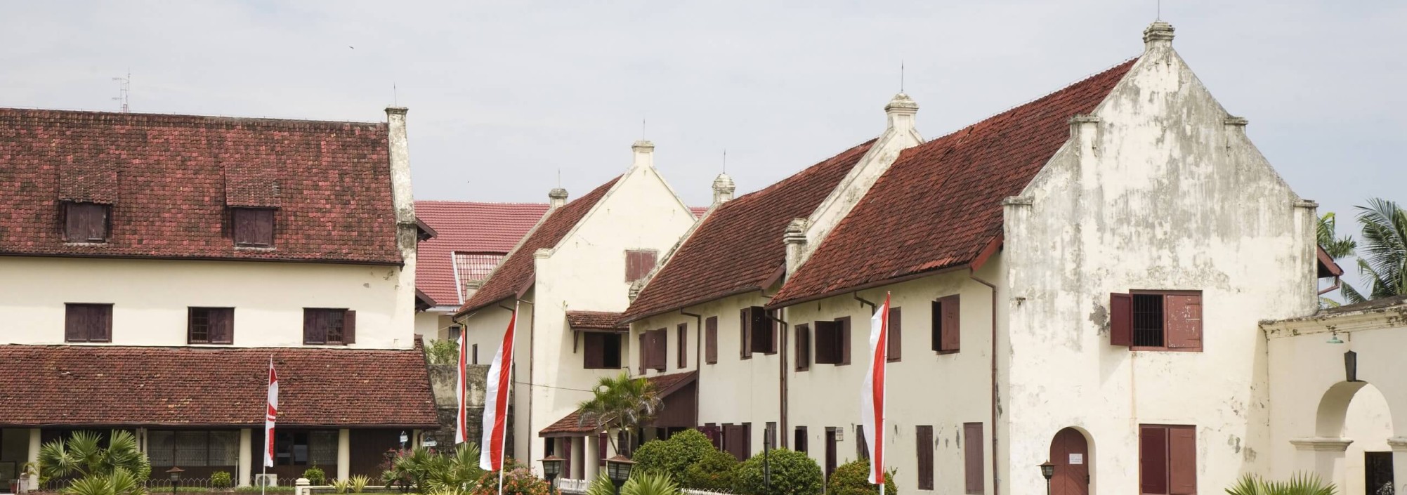 fort-rotterdam-makassar-sulawesi