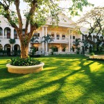 front-majapahit-surabaya-balitravel