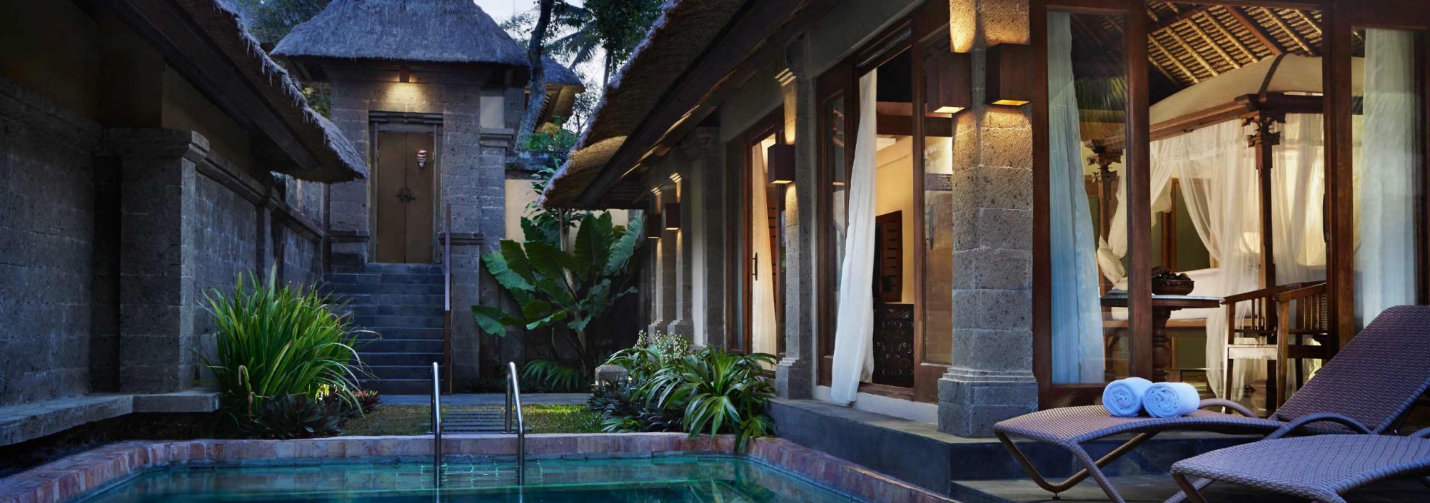 garden-pool-villa-kamandalu-ubud-balitravel