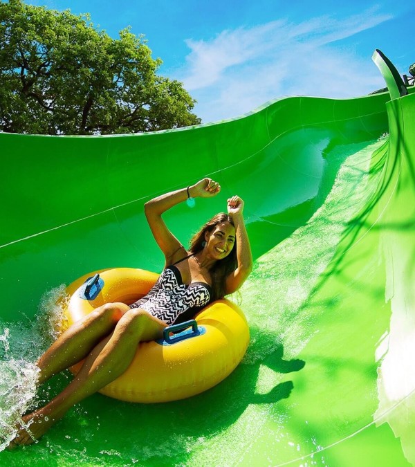 glijbaan-waterbombark-bali-balitravel