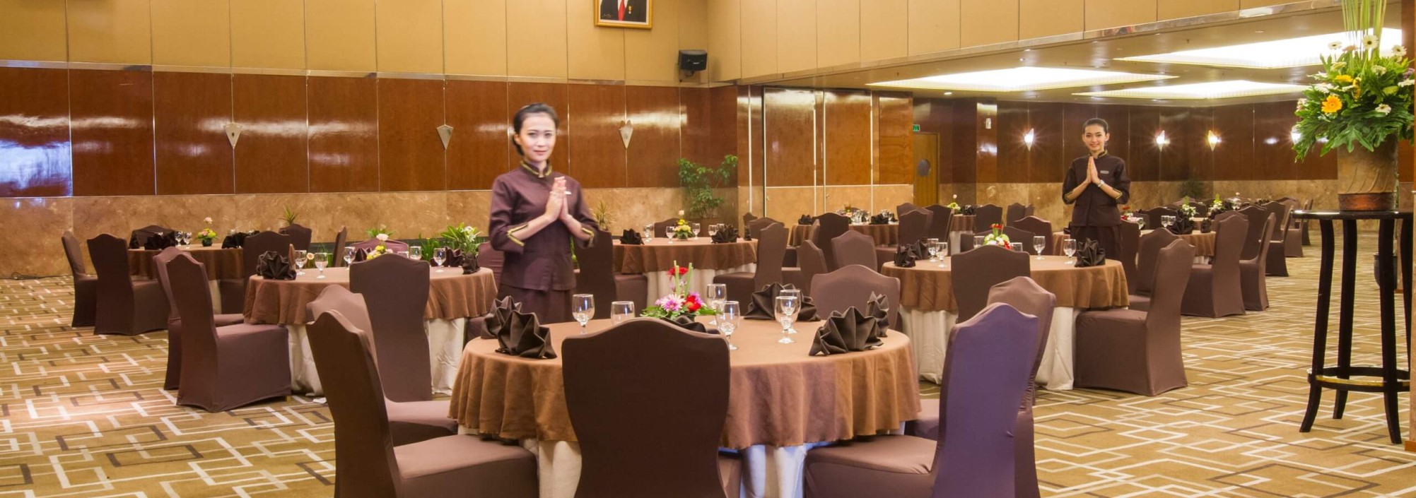 grand-preanger-bandung-dining