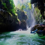 green-canyon-natuur-pangandaran-java