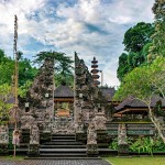 gunung-lebah-tempel-ubud