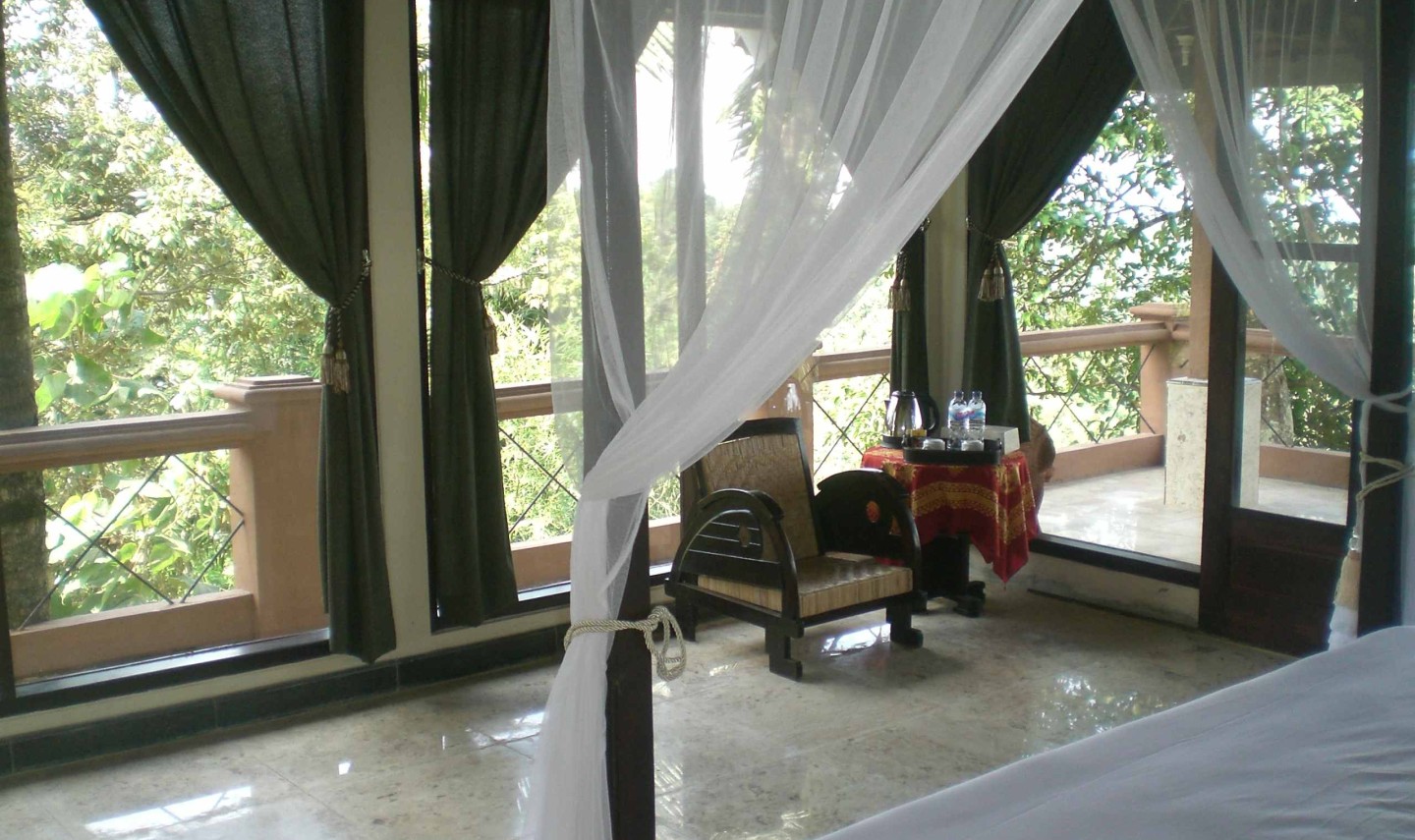 ijen-cliff-resort-java-balitravel