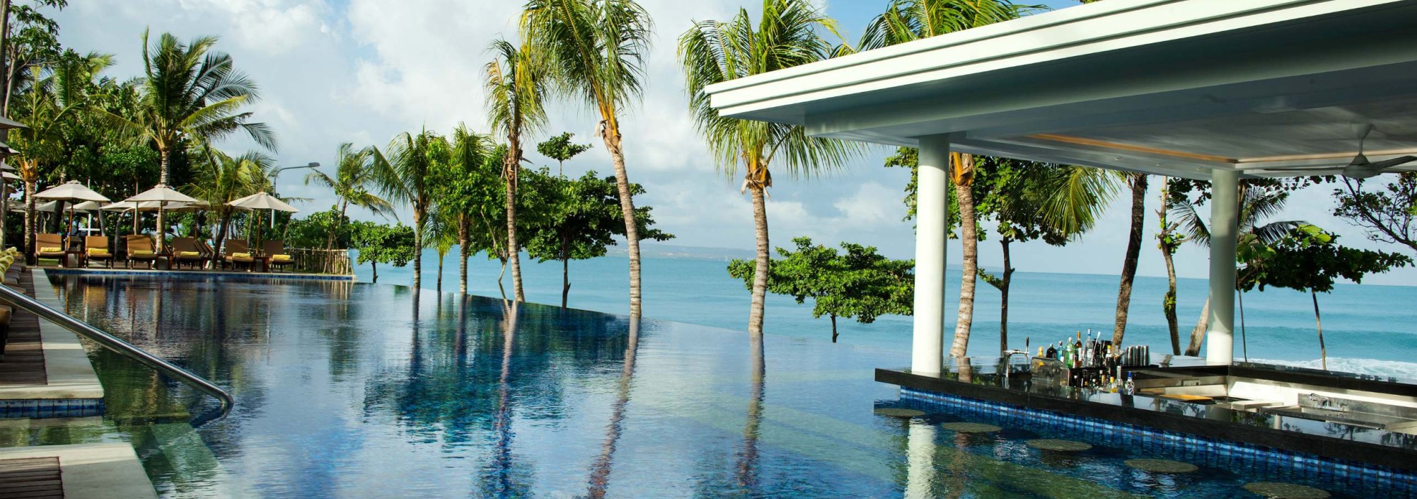 infinity-pool-padma-resort-legian