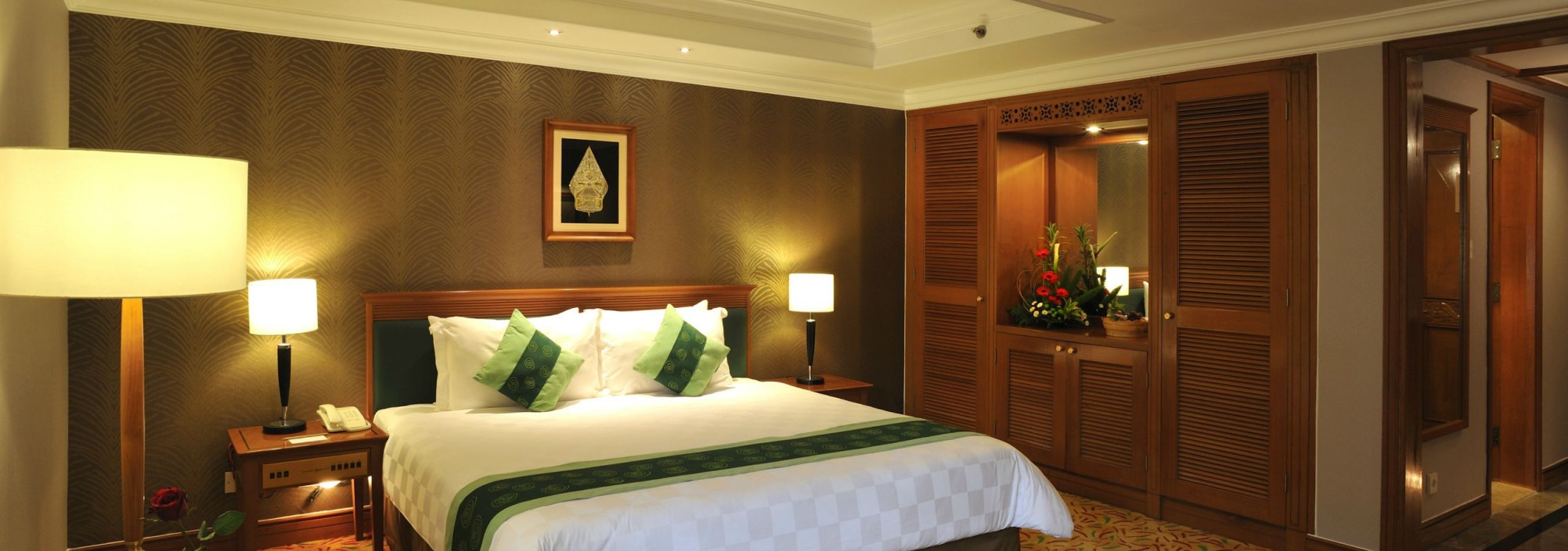 junior-suite-prime-plaza-hotel-jogyakarta-balitravel