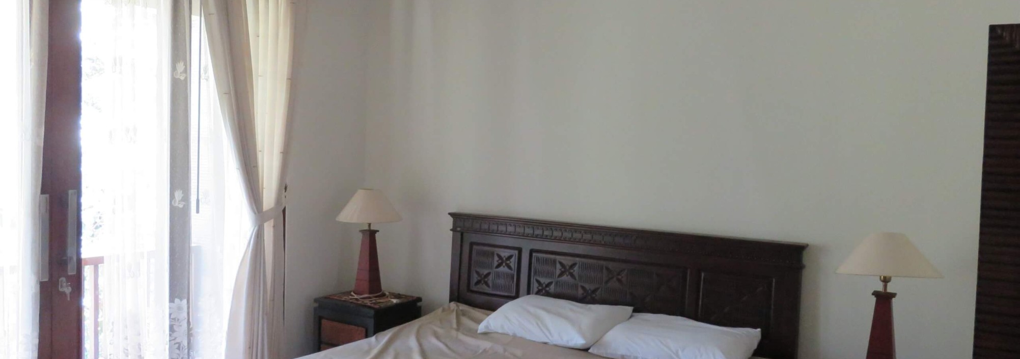 kamer-traditioneel-erf-overnachten-lokale-familie-bali