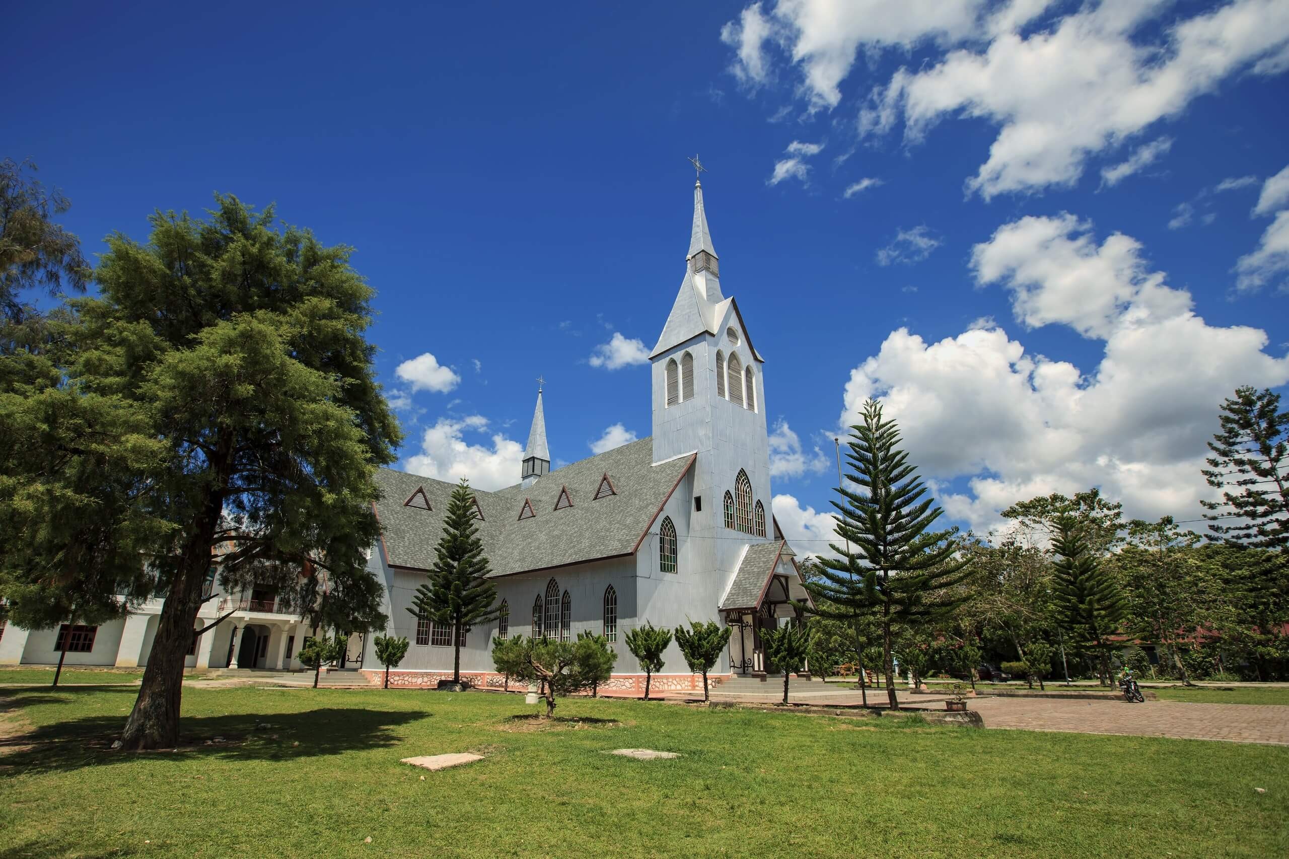 kerk-balige-sumatra-balitravel