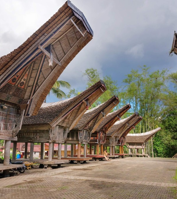 kete-kesu-toraja-sulawesi