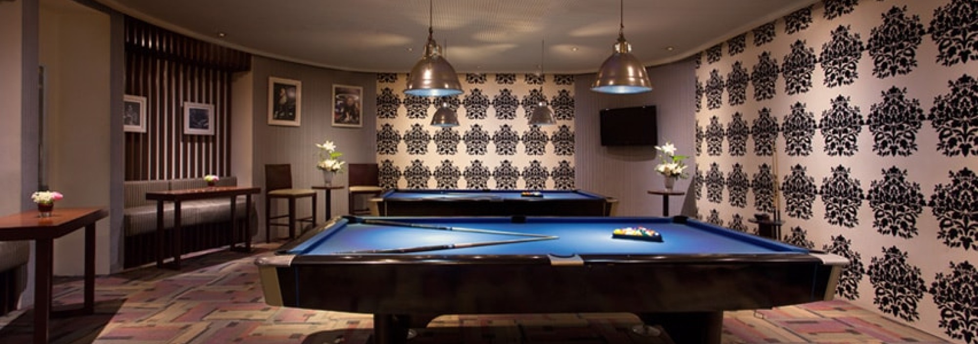 le-grandeur-biljart-jakarta-balitravel